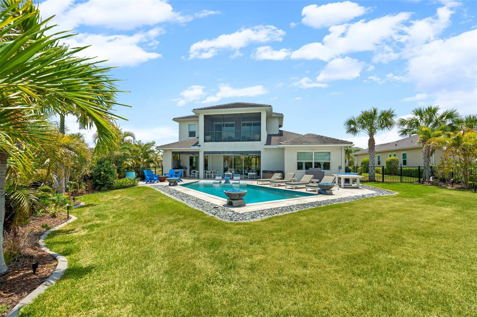 1256 TYNE LN