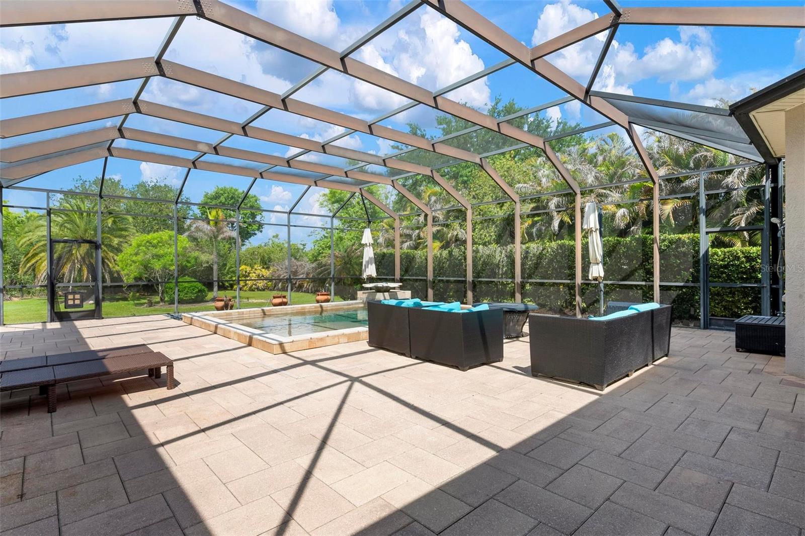 22610 NIGHT HERON WAY