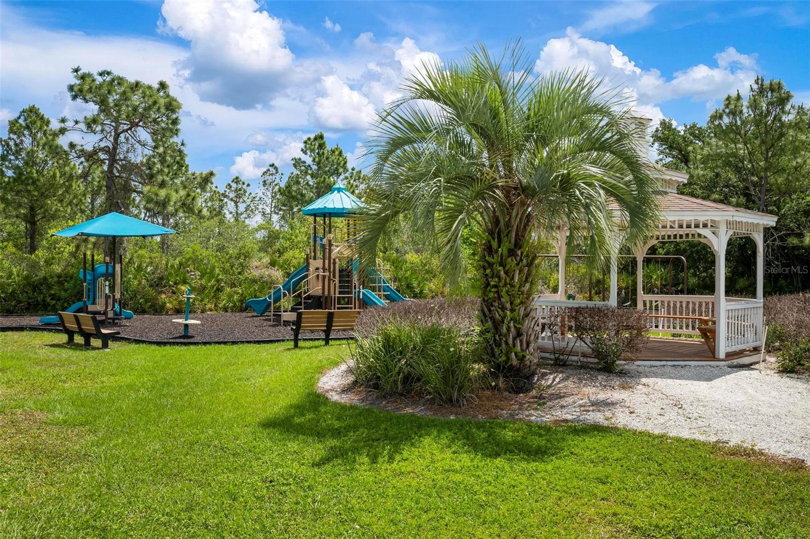 22610 NIGHT HERON WAY