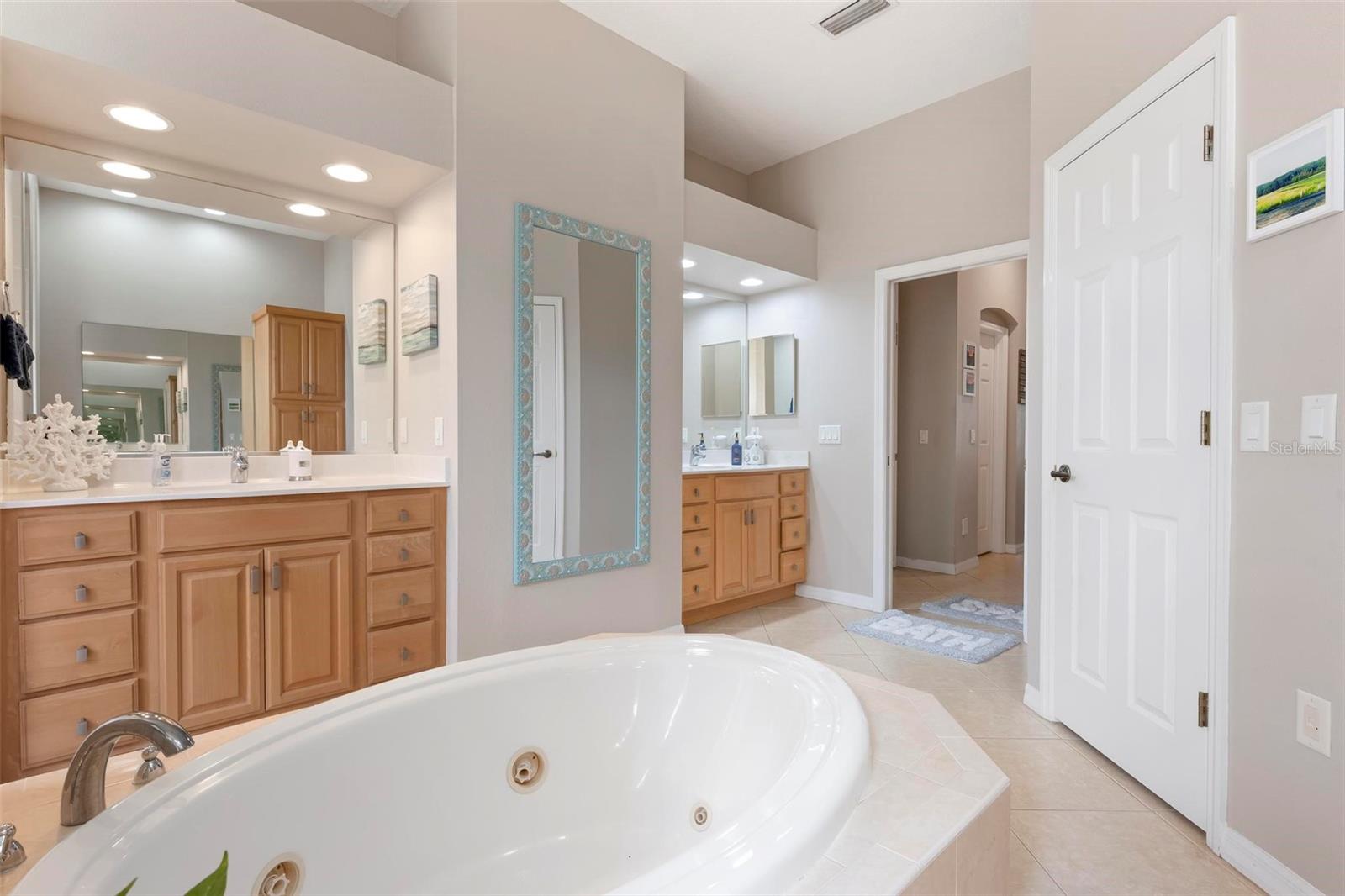 22610 NIGHT HERON WAY