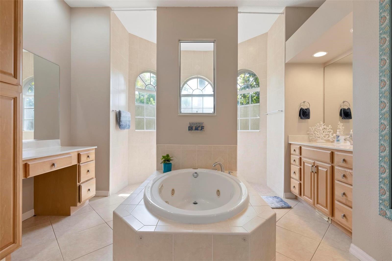 22610 NIGHT HERON WAY