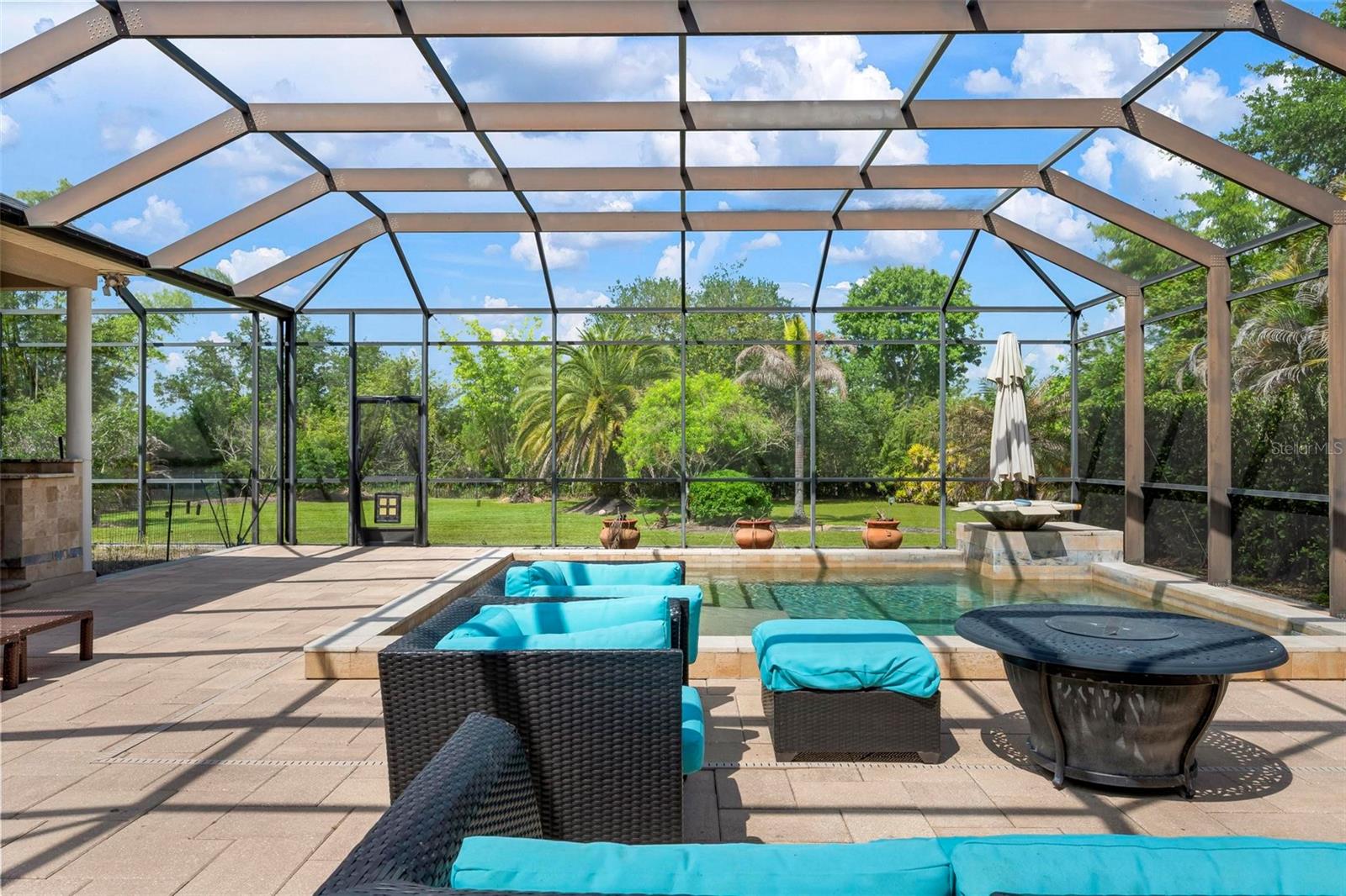 22610 NIGHT HERON WAY