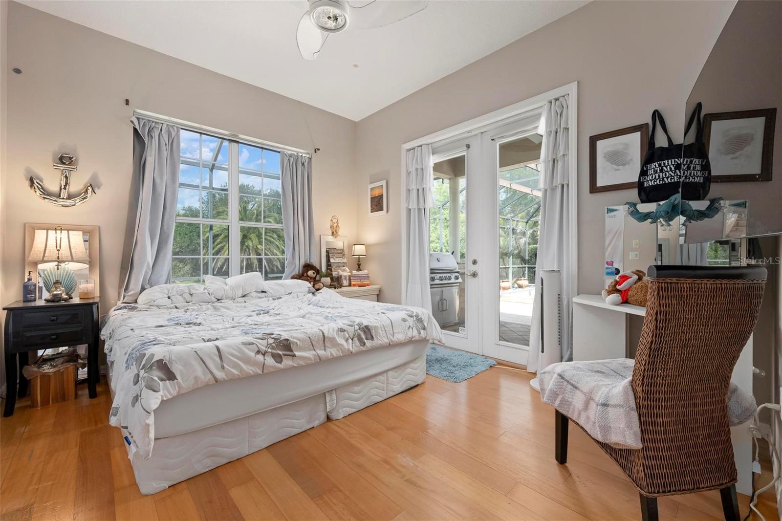 22610 NIGHT HERON WAY