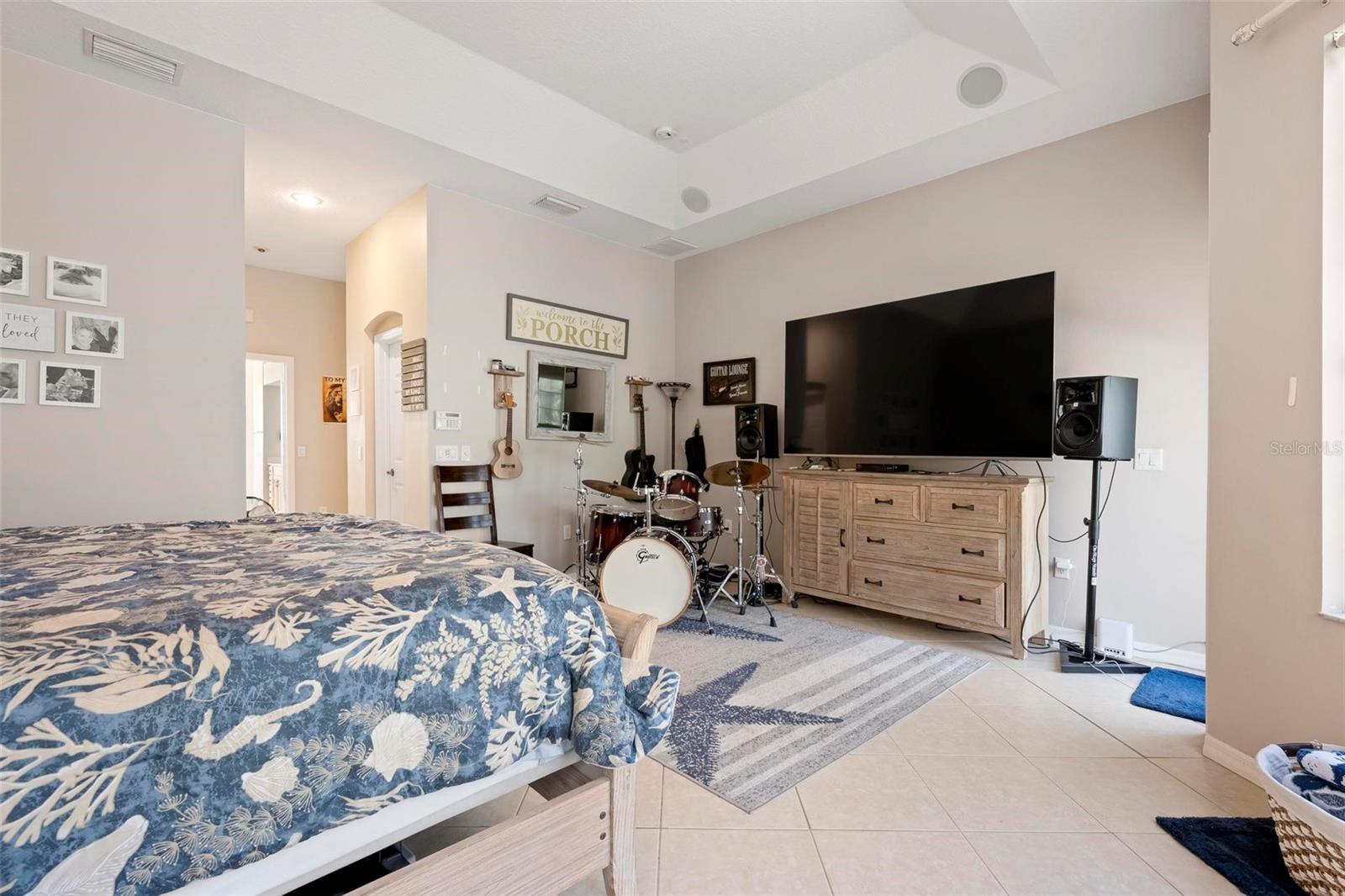 22610 NIGHT HERON WAY