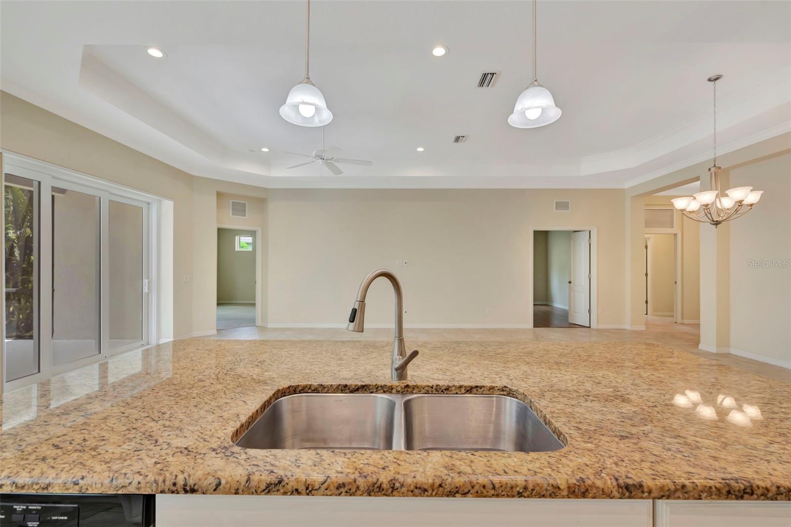 14435 WHITEMOSS TER