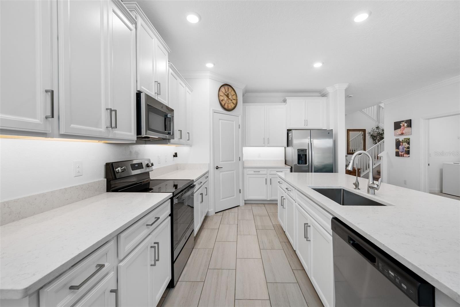 14325 17TH CT E
