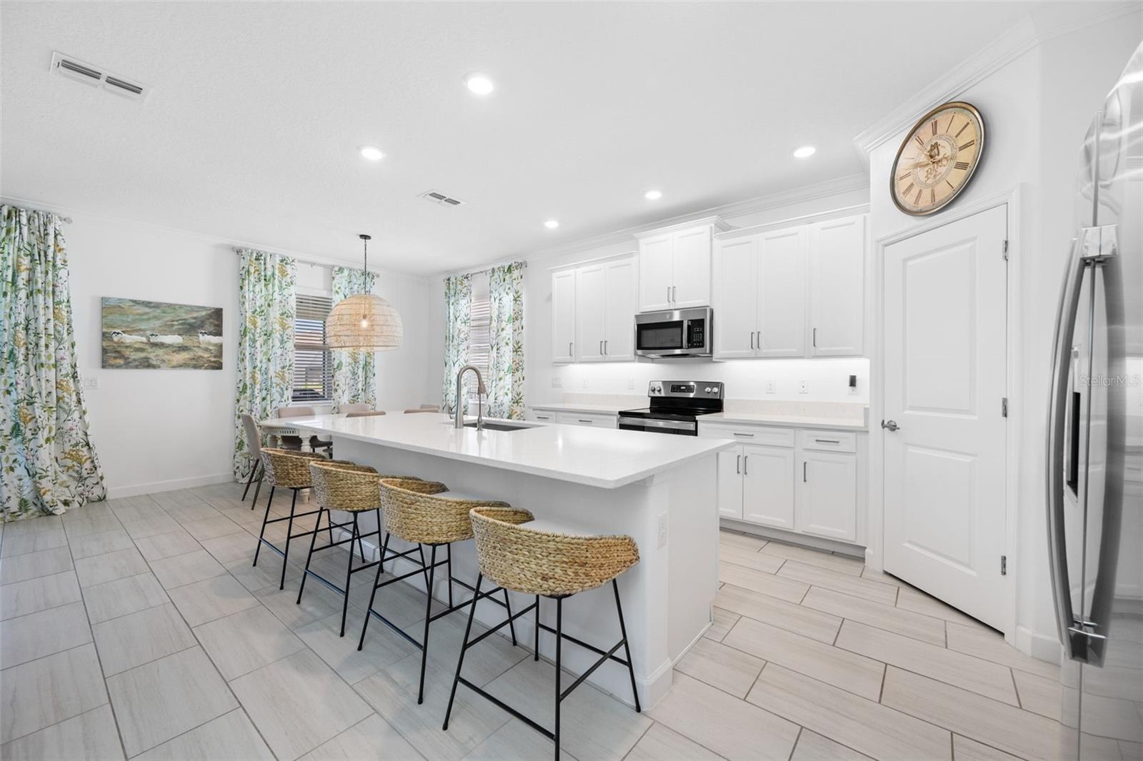14325 17TH CT E