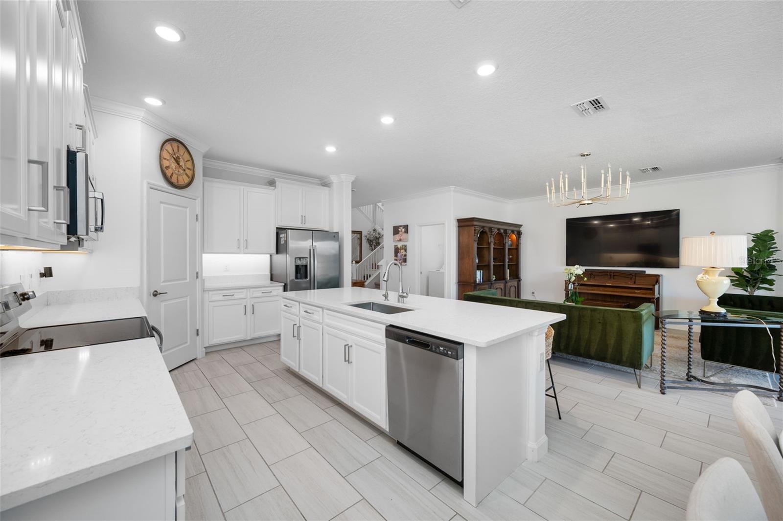 14325 17TH CT E