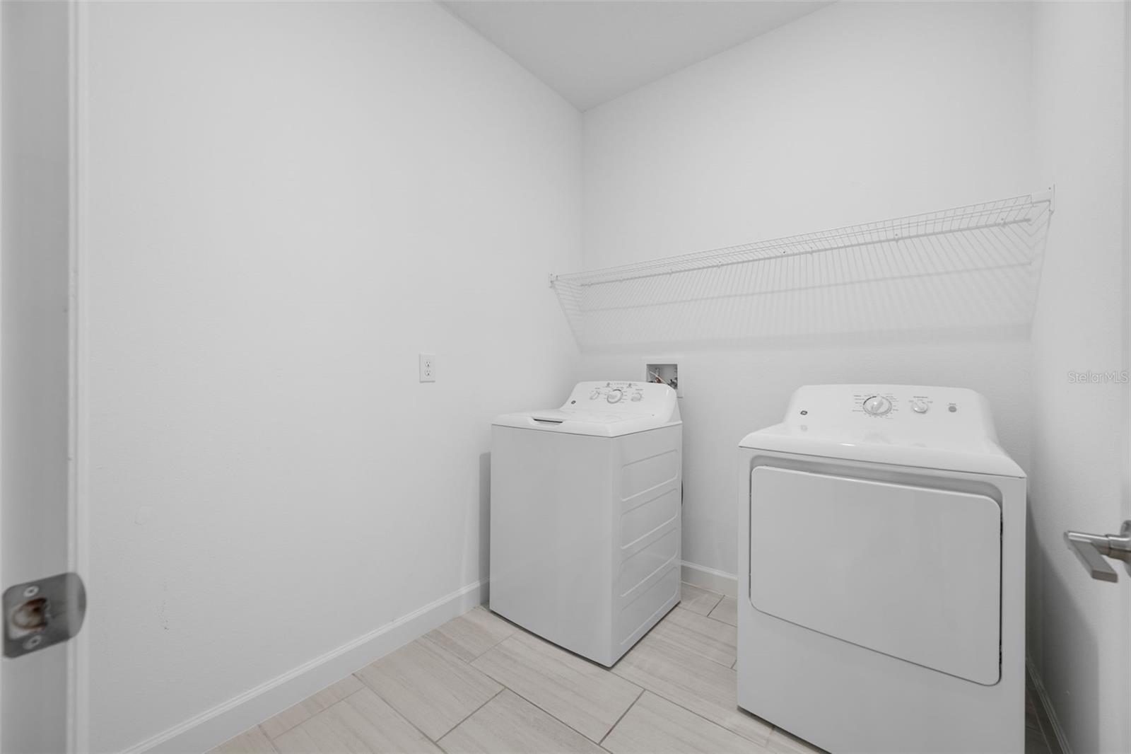 14325 17TH CT E