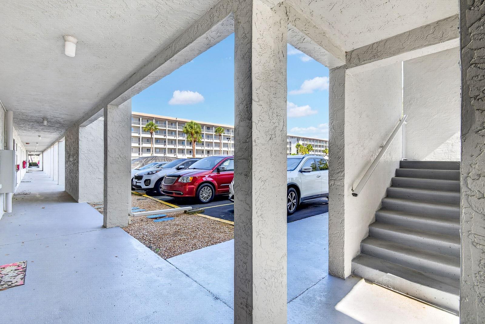 3344 LAKE BAYSHORE DR #P205