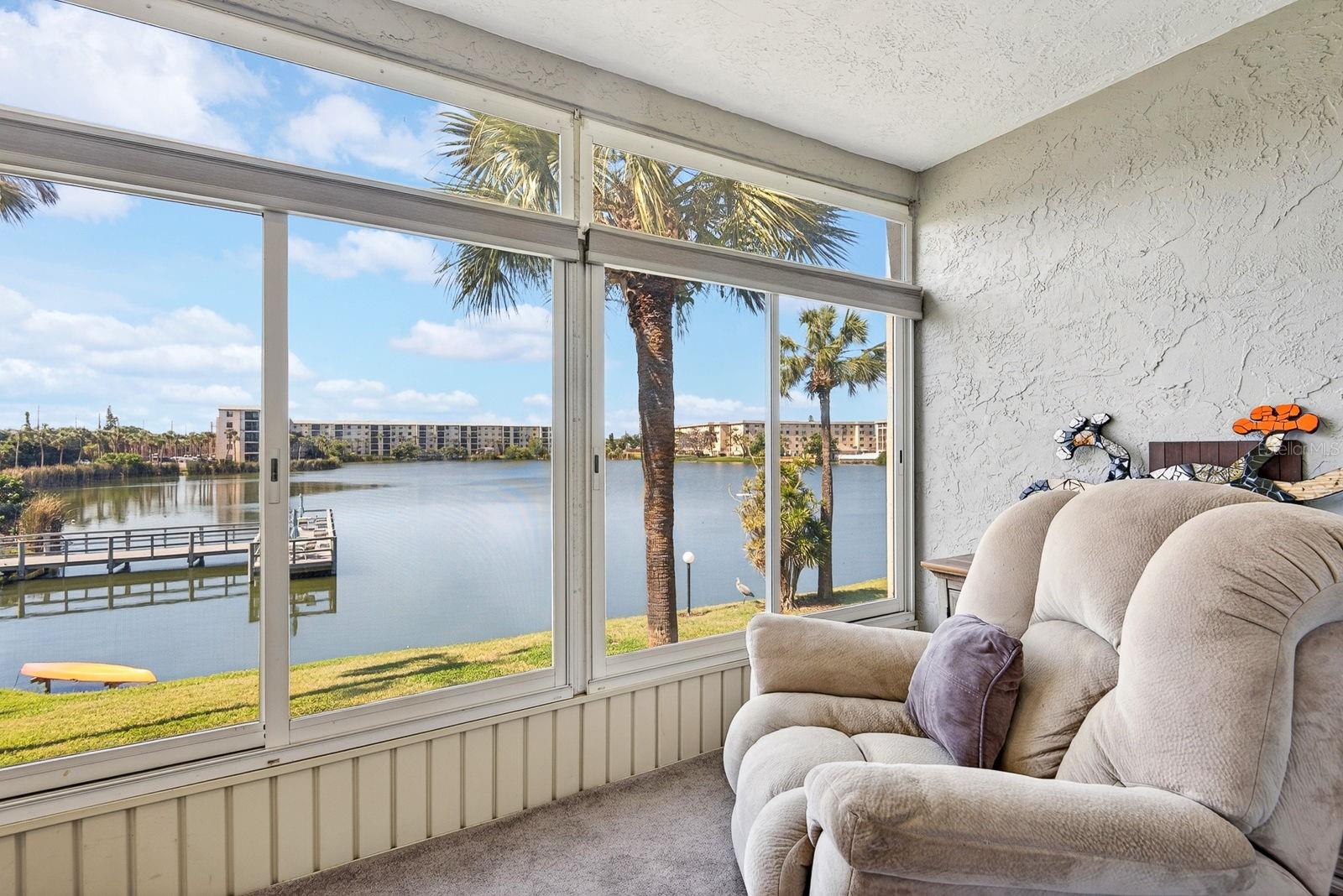 3344 LAKE BAYSHORE DR #P205