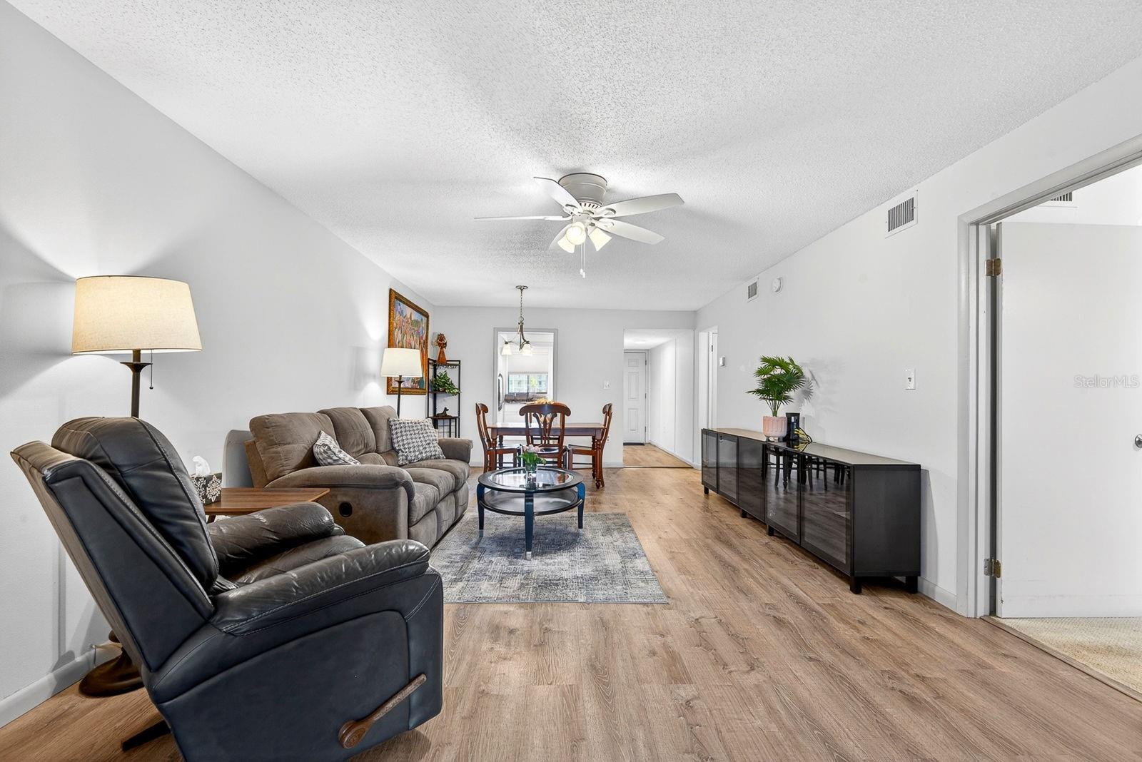 3344 LAKE BAYSHORE DR #P205