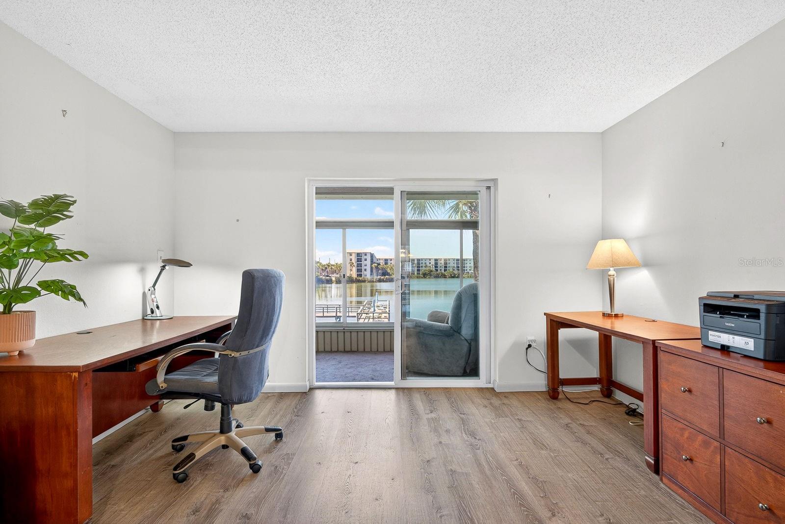 3344 LAKE BAYSHORE DR #P205