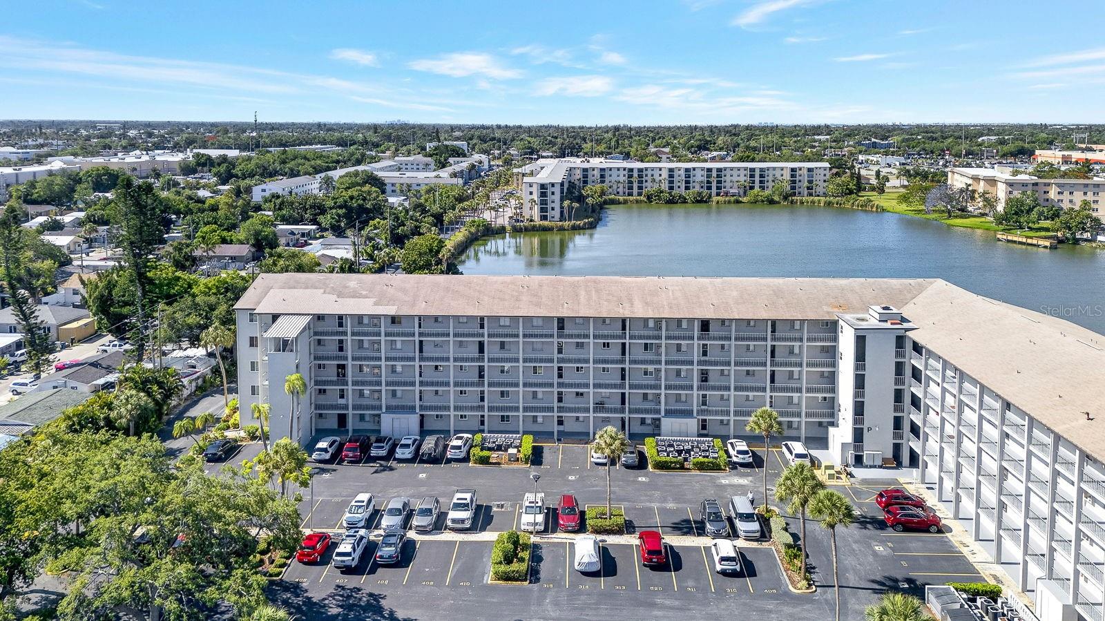 3344 LAKE BAYSHORE DR #P205