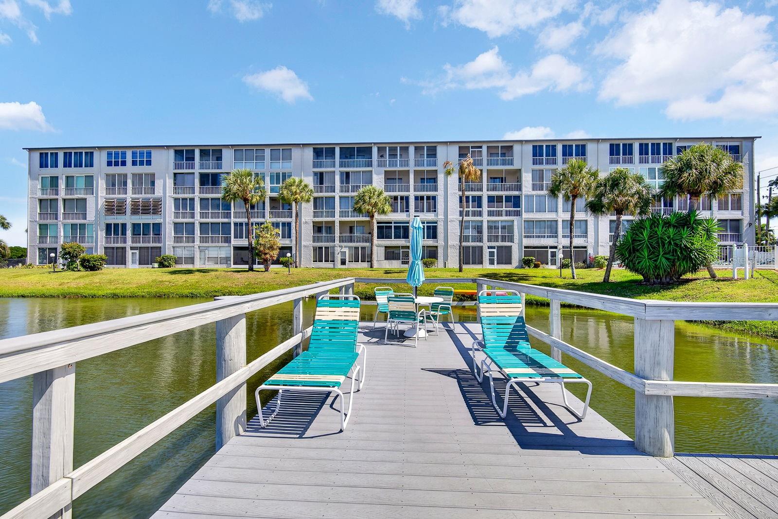 3344 LAKE BAYSHORE DR #P205
