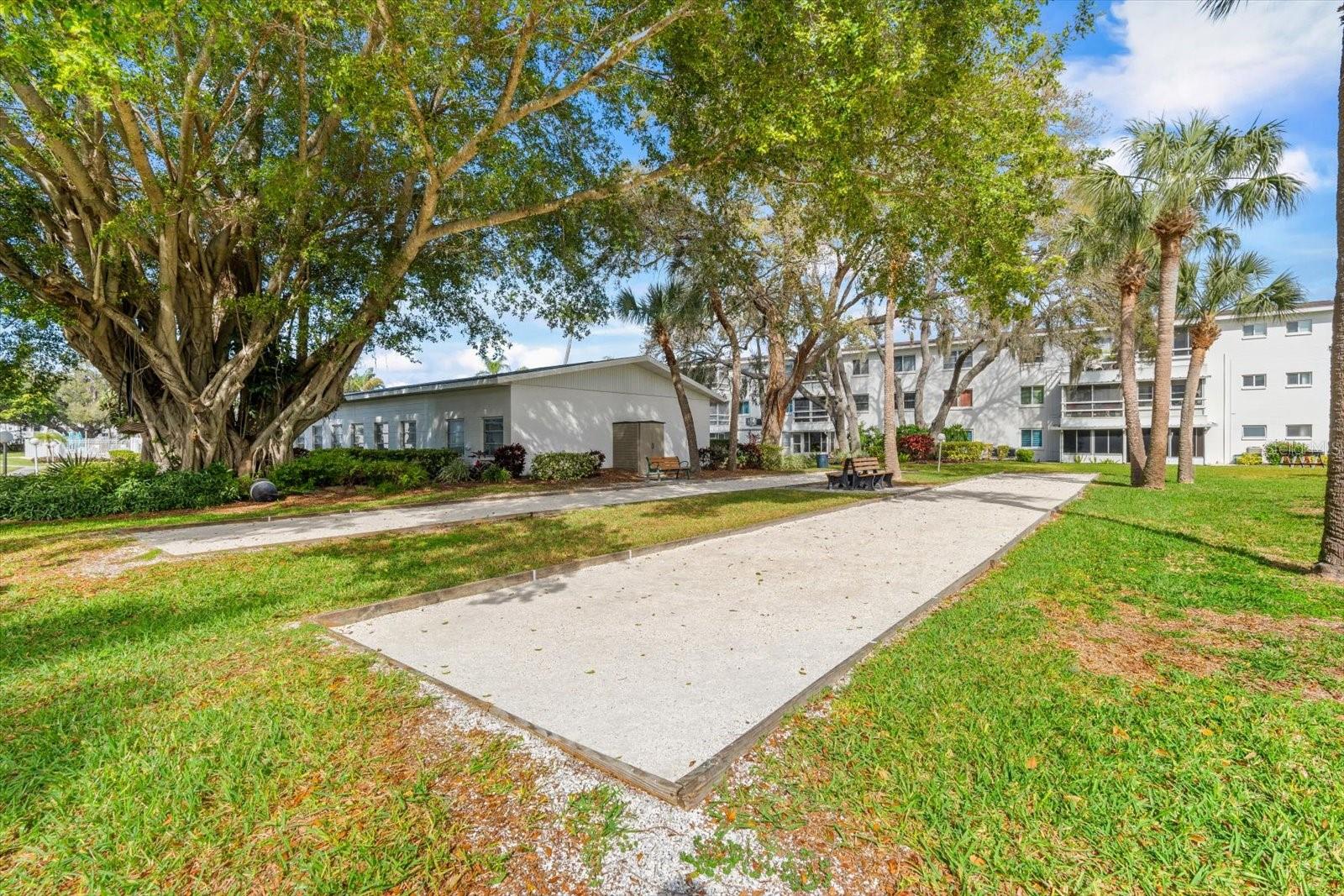 2326 CANAL DR #G25
