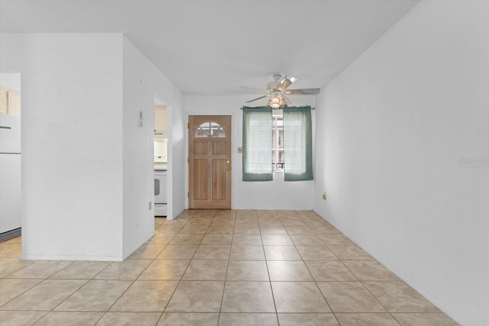 2326 CANAL DR #G25