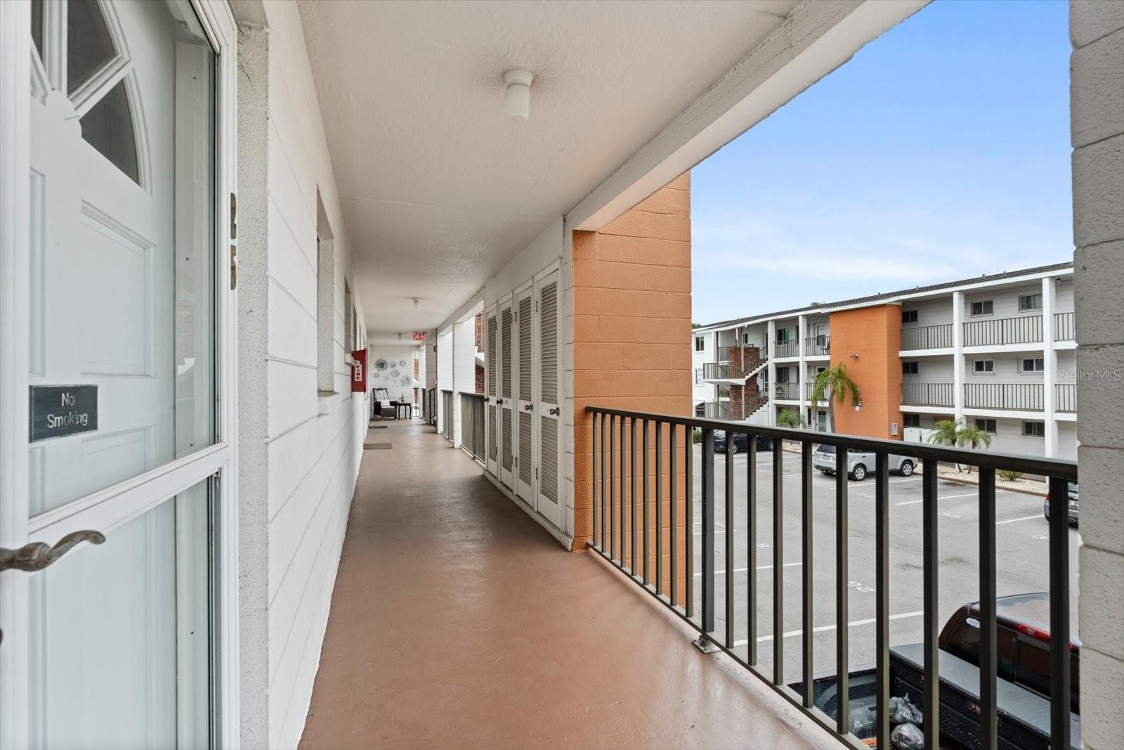 2326 CANAL DR #G25