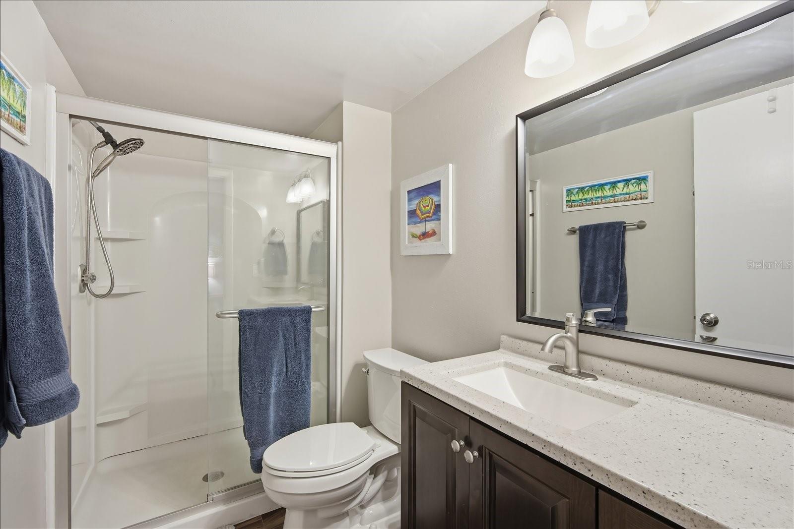 3705 E BAY DR #117