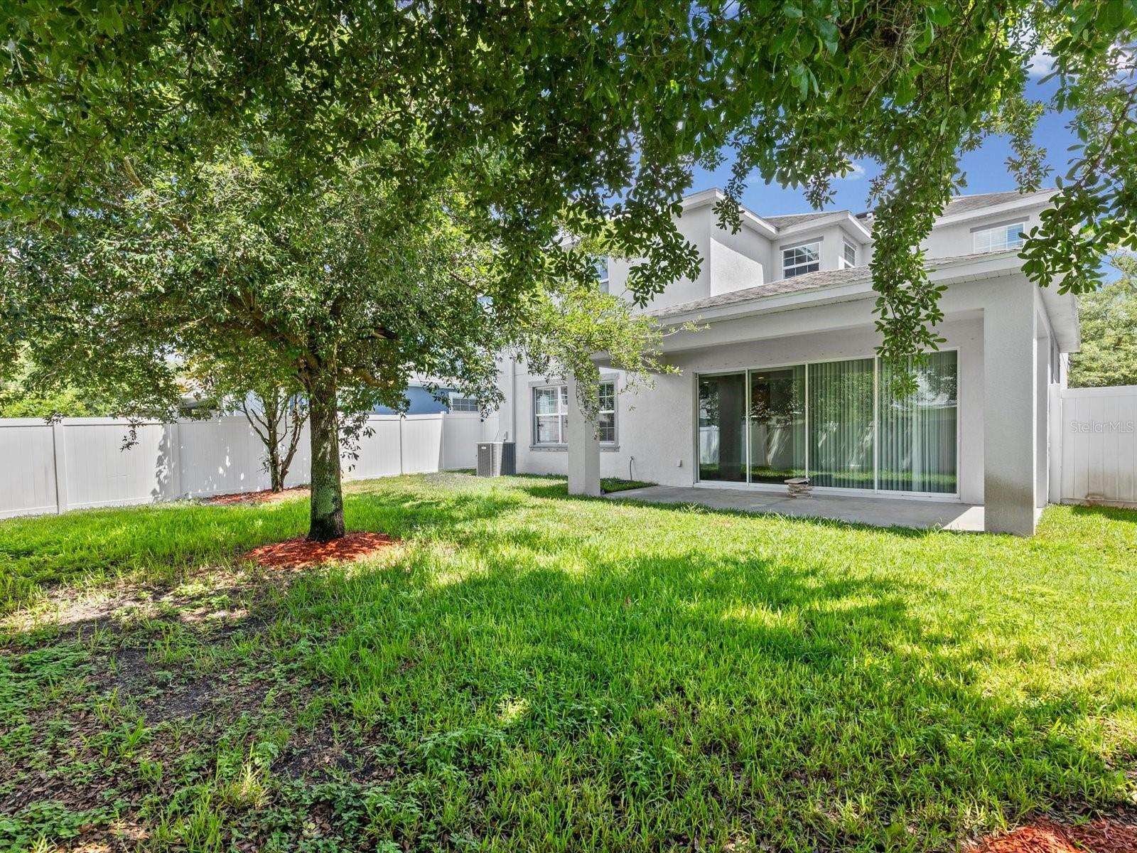 7105 PARK TREE DR