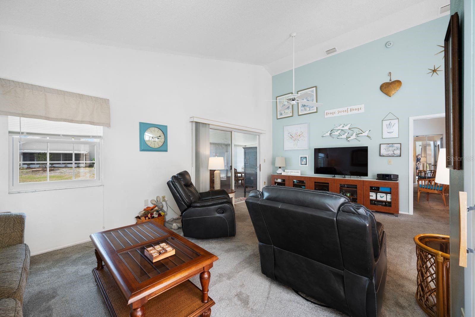 3886 40TH AVE W