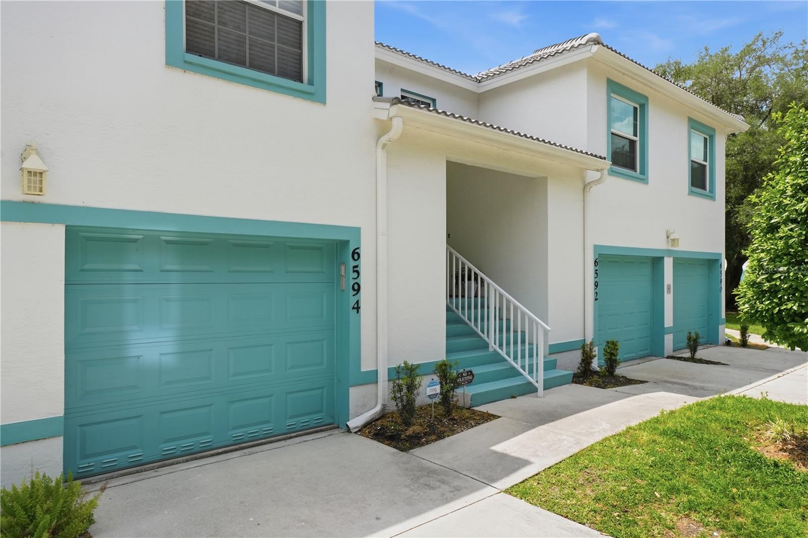 6594 FAIRWAY GARDENS DR #6594