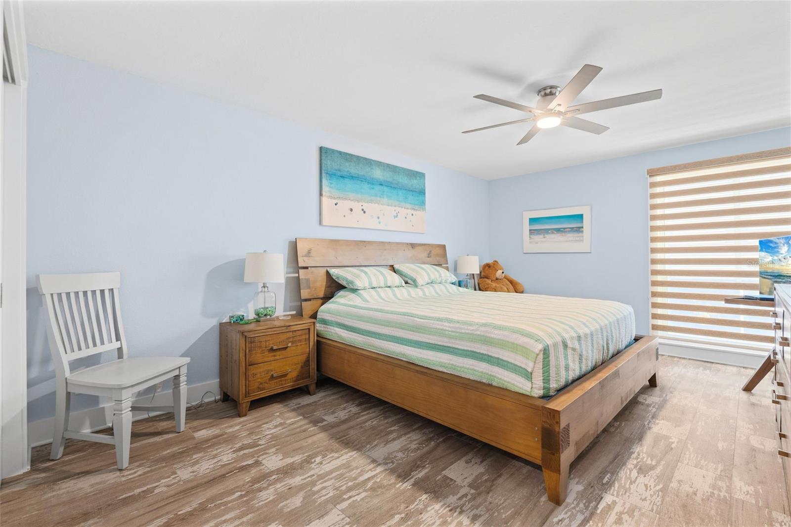 3701 E BAY DR #1