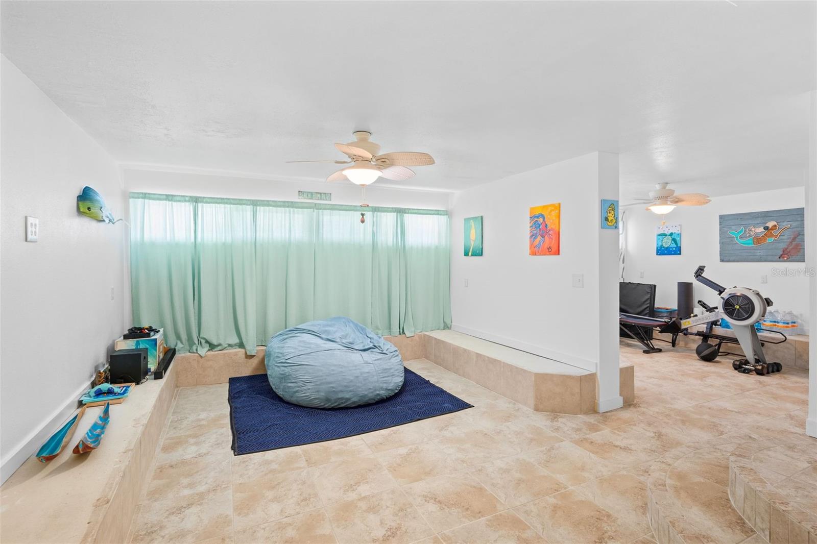 3701 E BAY DR #1