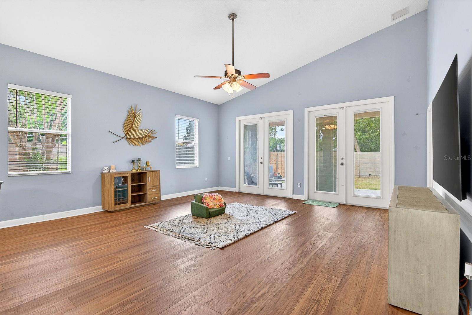 2219 18TH AVE W