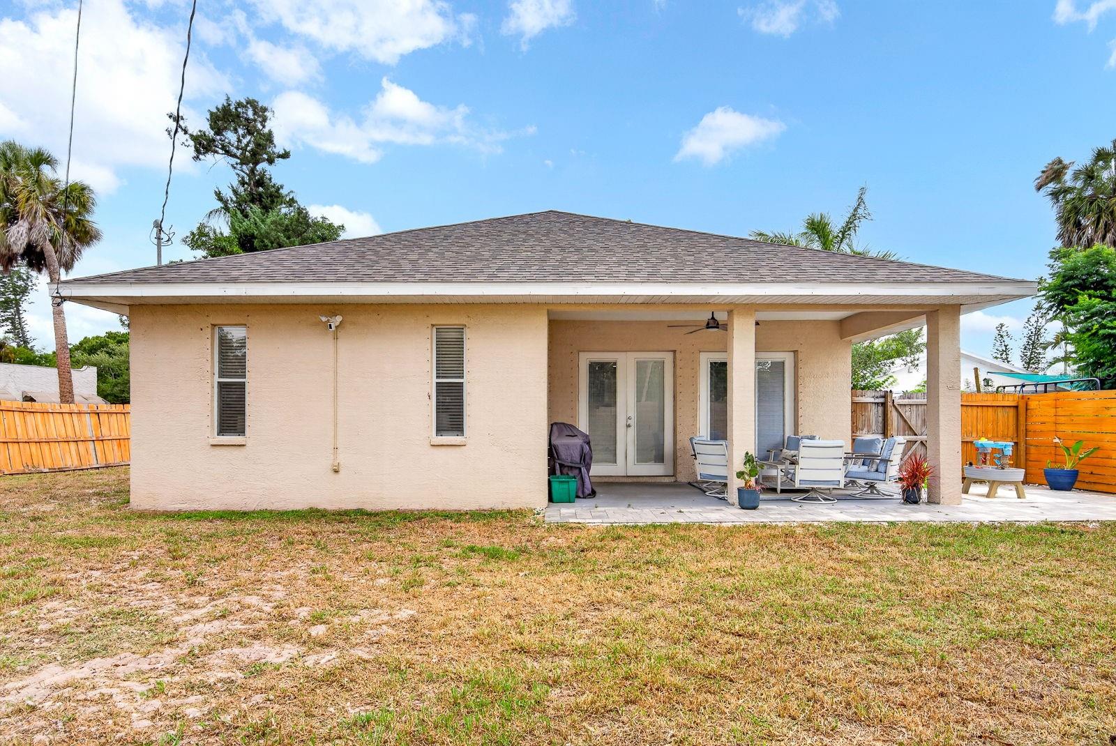 2219 18TH AVE W