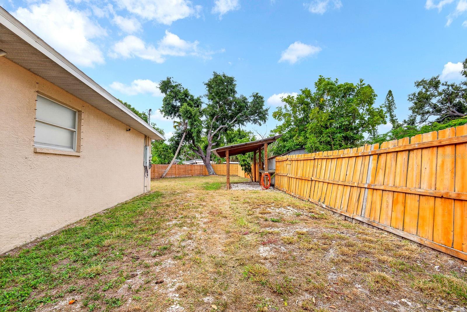 2219 18TH AVE W