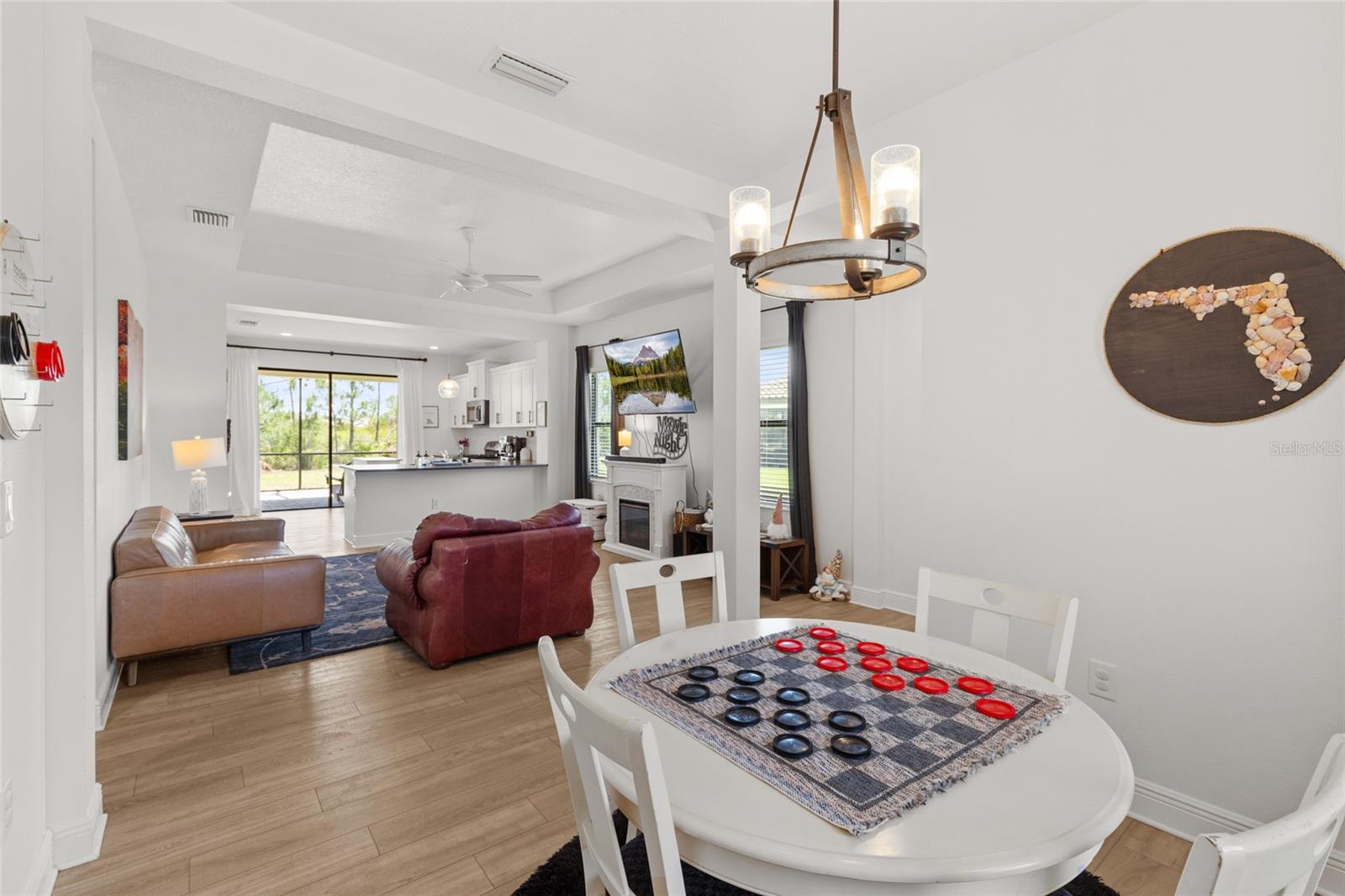 260 BRIENZA LOOP