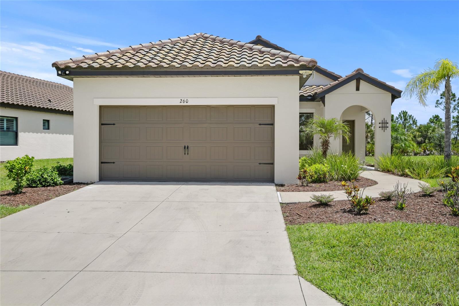 260 BRIENZA LOOP