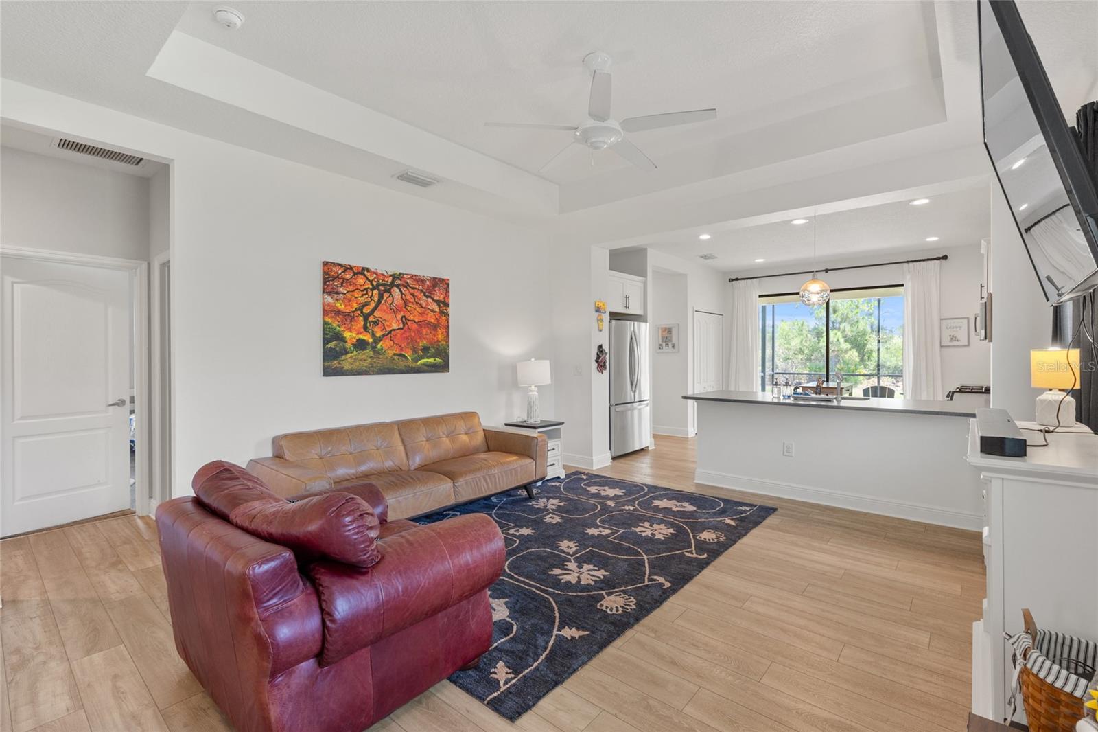 260 BRIENZA LOOP