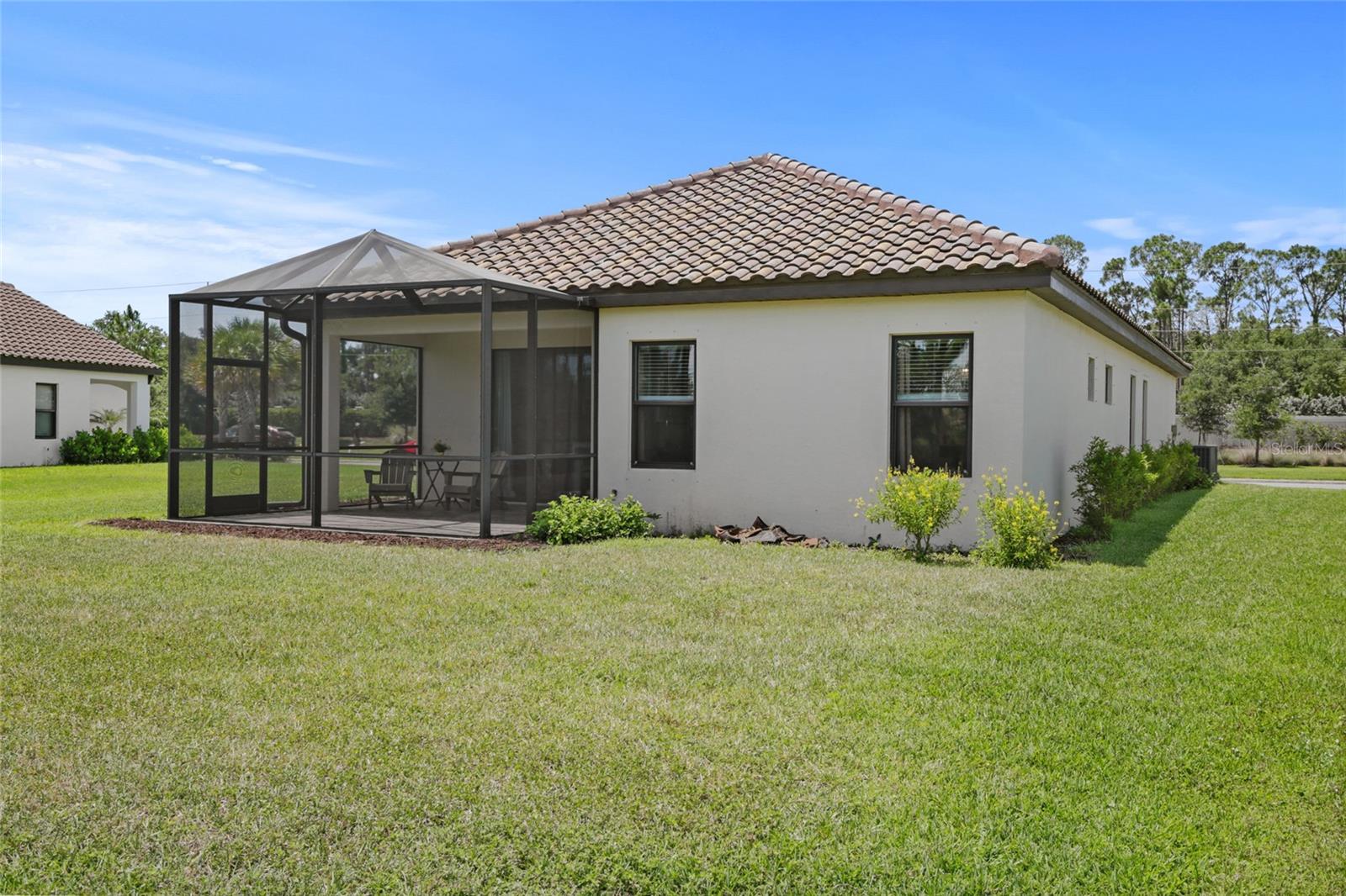 260 BRIENZA LOOP