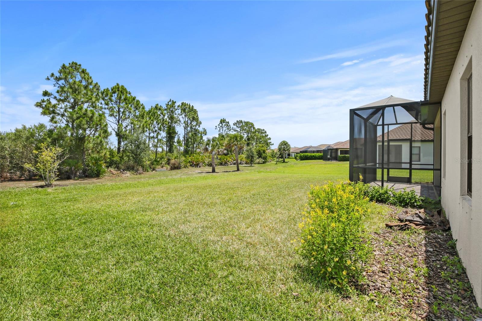 260 BRIENZA LOOP