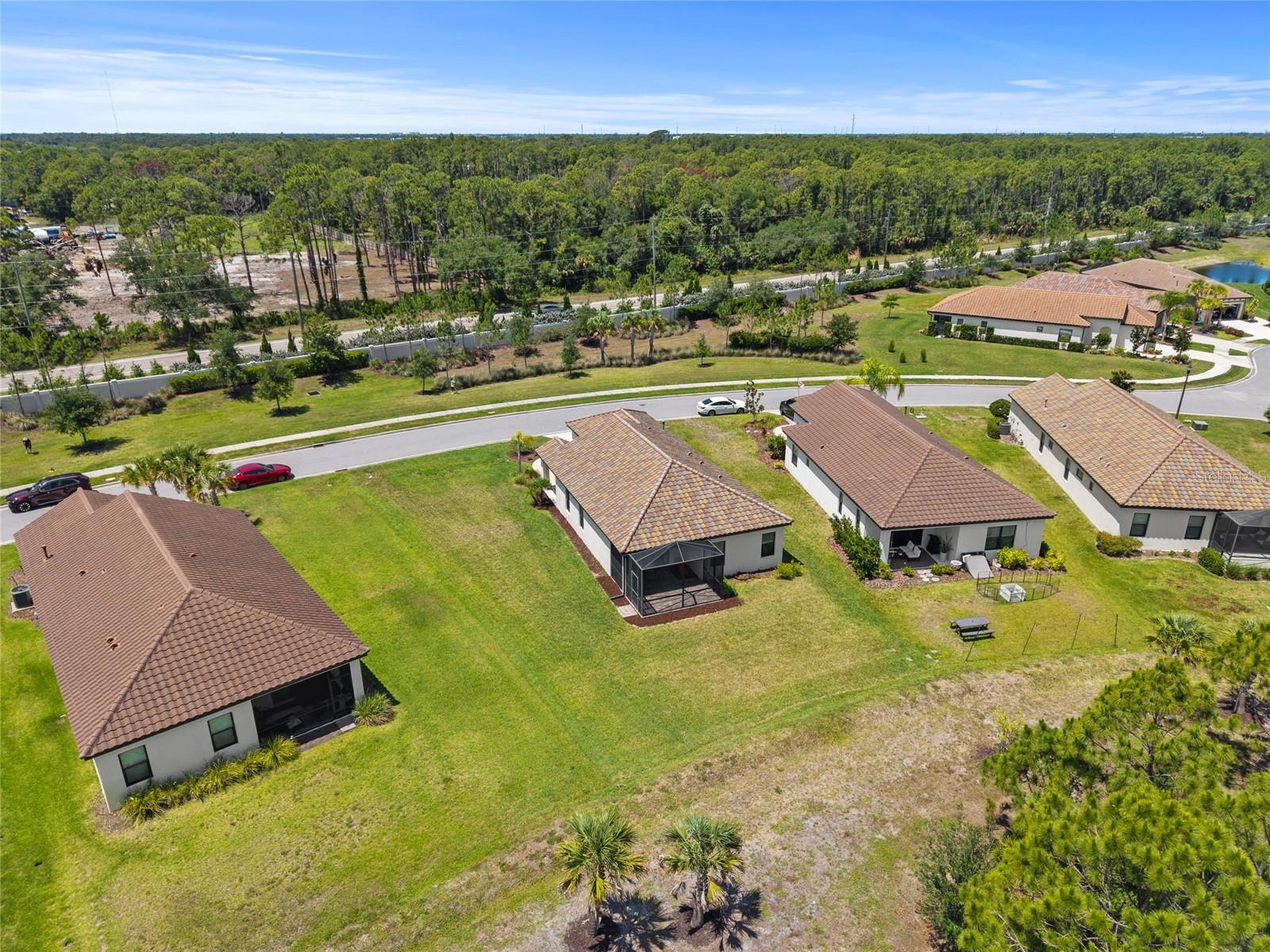 260 BRIENZA LOOP