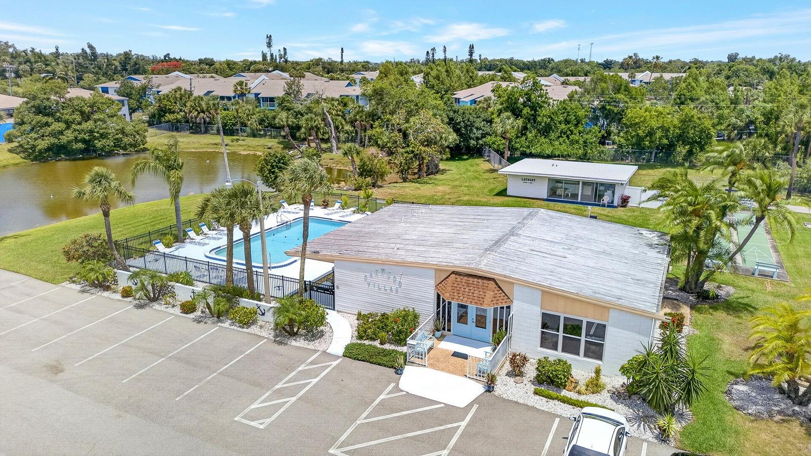 5055 LIVE OAK CIR #5055
