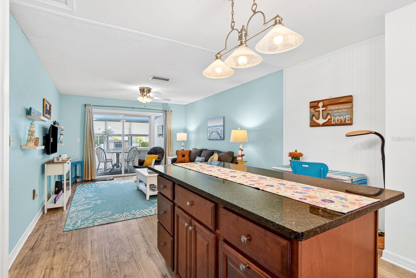 5055 LIVE OAK CIR #5055