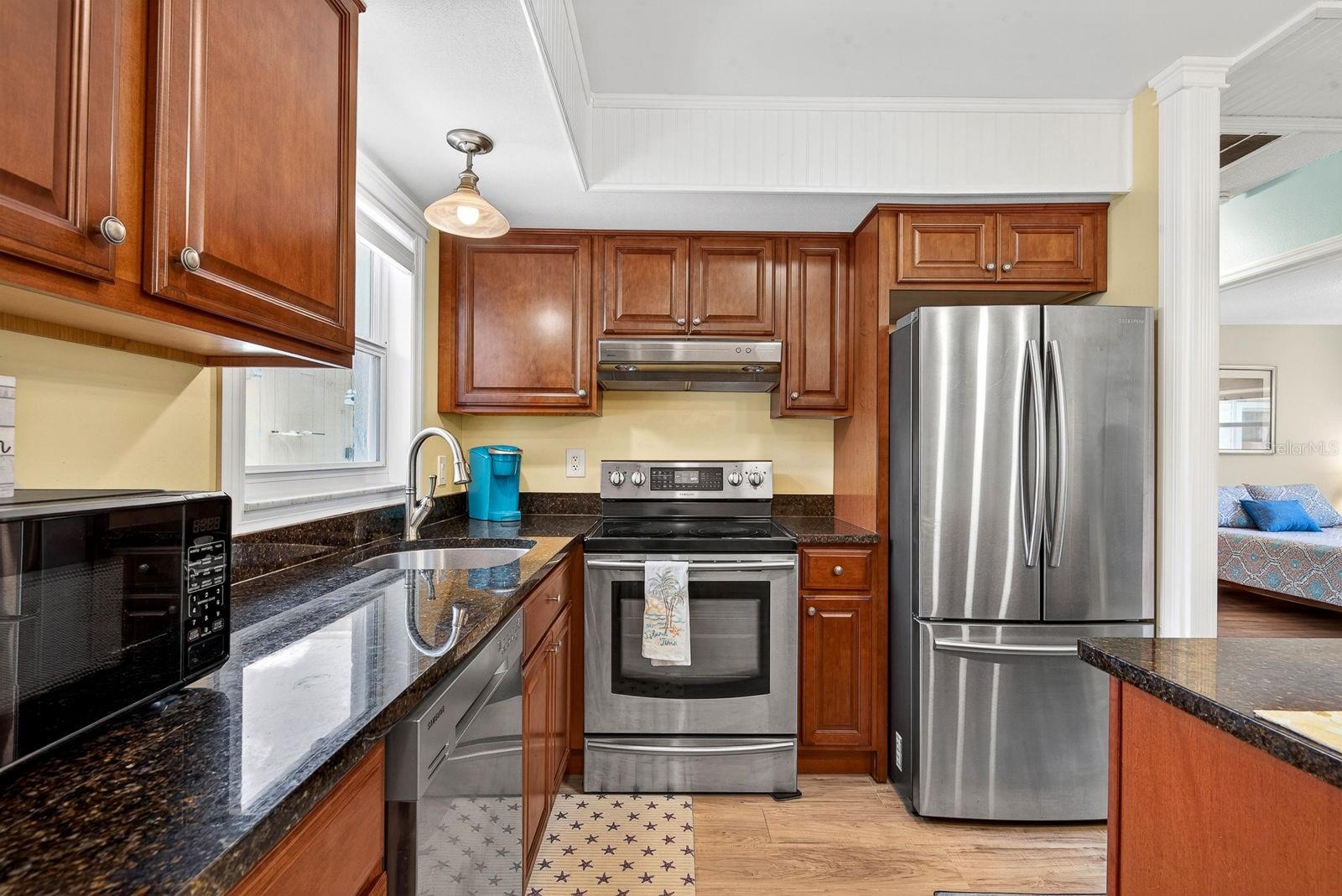5055 LIVE OAK CIR #5055