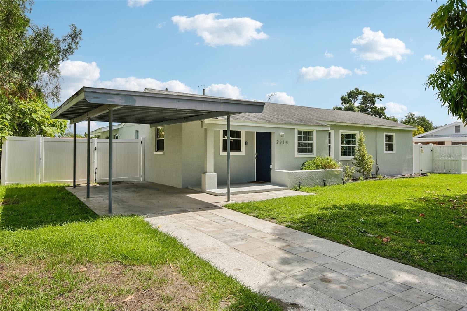 2214 23RD AVE W