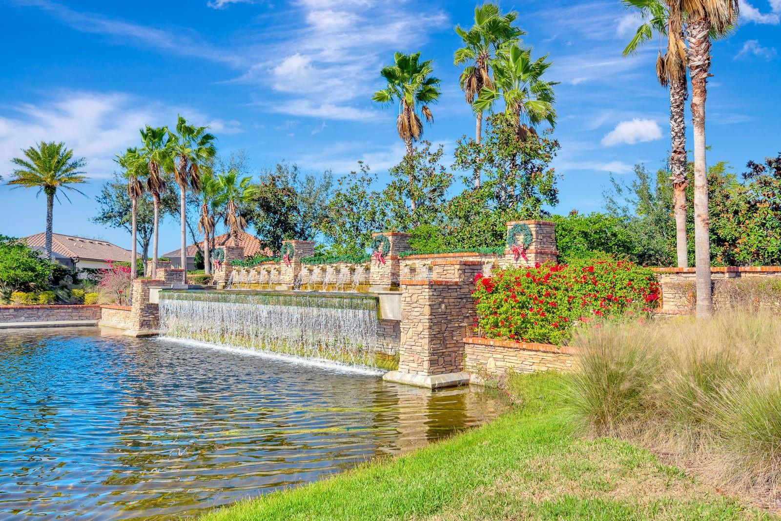 5825 FIELDMOOR CT