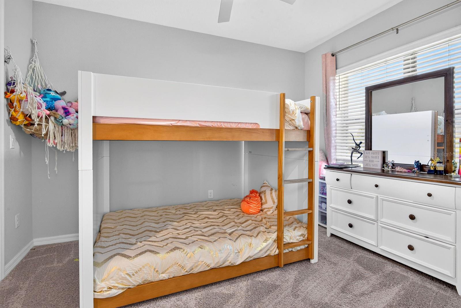 5825 FIELDMOOR CT