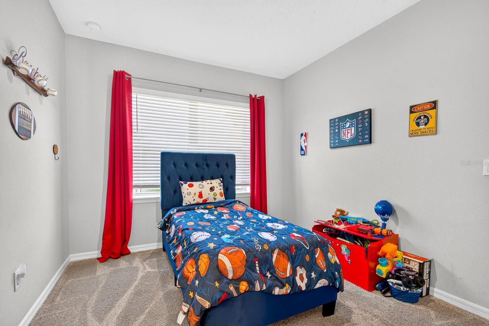 5825 FIELDMOOR CT