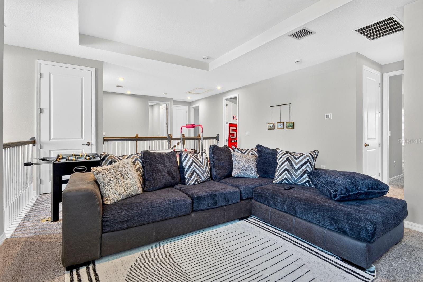 5825 FIELDMOOR CT