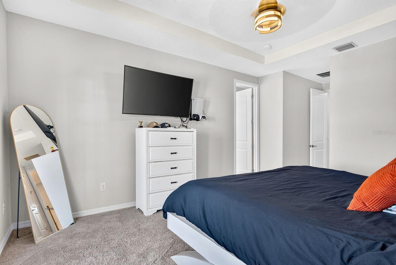 5825 FIELDMOOR CT
