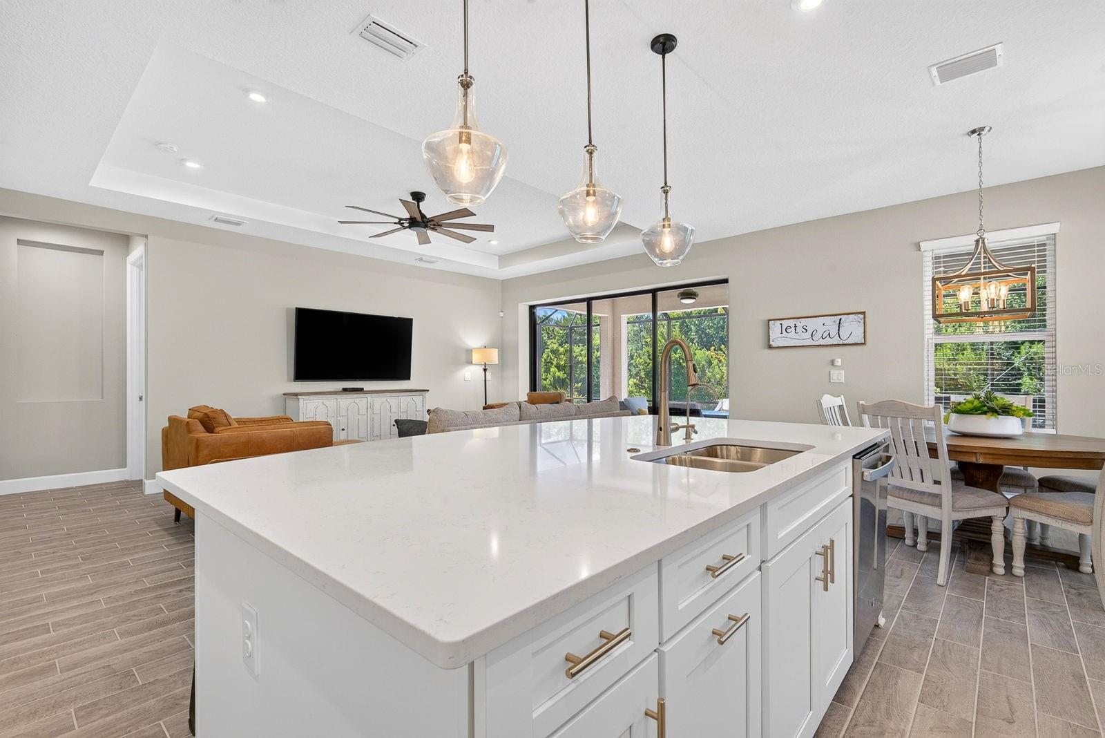 10924 WICKER PARK PL