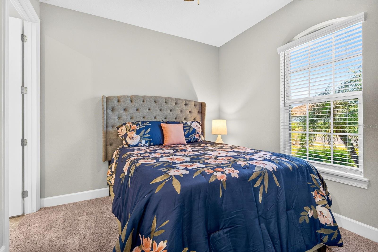 10924 WICKER PARK PL