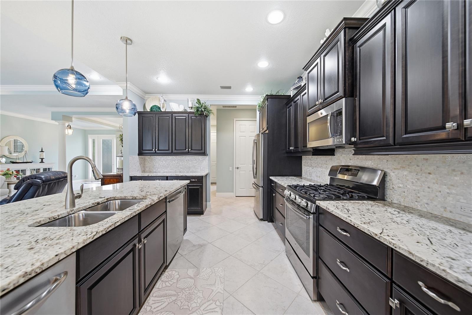514 HONEYFLOWER LOOP