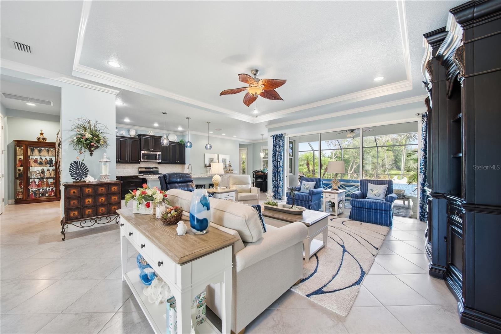 514 HONEYFLOWER LOOP